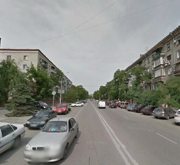 Банкомат Национального Резервного Банка по адресу ул. Комсомольская, д. 4, оф. банка 