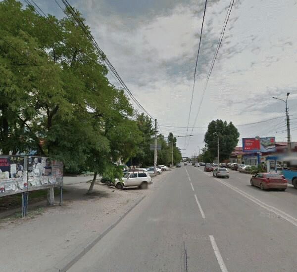 Банкомат Балтийского Банка по адресу ул. Качинцев, д. 124, гарнизонный универмаг