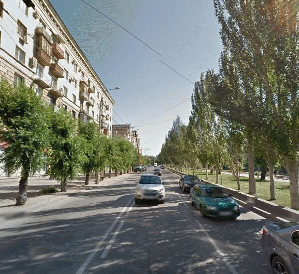 Банкомат СМП Банка по адресу пр. им. В.И.Ленина, д. 21, кондитерская «СладкоЕжко»