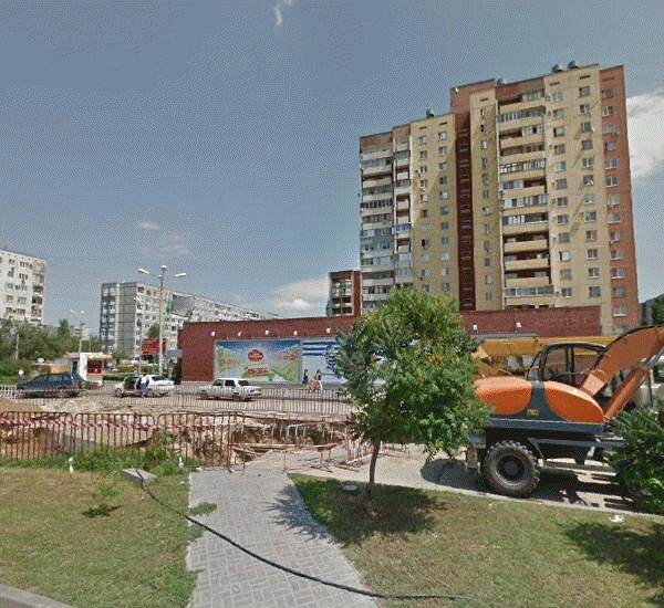 Банкомат Сбербанка России по адресу ул. 8-ой Воздушной Армии, д. 38, лит. А, магазин «МАН»