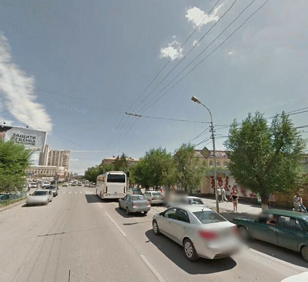 Отделение банка Экспресс-Волга по адресу  г. Волгоград, ул. Коммунистическая, д. 9